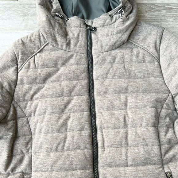 Lole Lightweight Quilted Fabric  Puffer Jacket in Grey Mauve - Picture 7 of 16